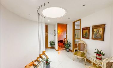 Venta de Casa en La Loma de Las Brujas