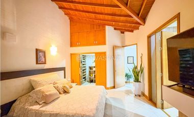 Venta de Casa en La Loma de Las Brujas
