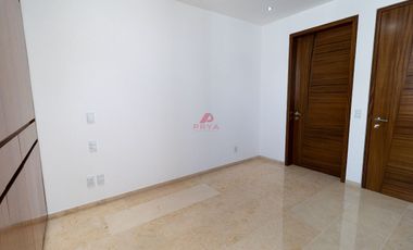 CASA EN VENTA EN COTO FONTEÉ, SOLARES ZAPOPAN JALISCO.