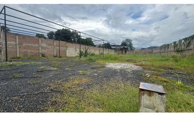 Lote / terreno plano y esquinero de 3.000m² en venta - Guacarí Valle