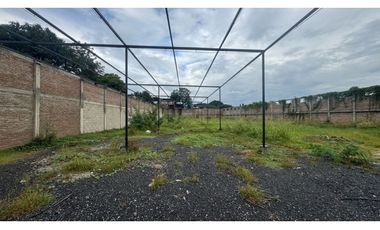 Lote / terreno plano y esquinero de 3.000m² en venta - Guacarí Valle