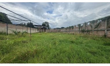 Lote / terreno plano y esquinero de 3.000m² en venta - Guacarí Valle