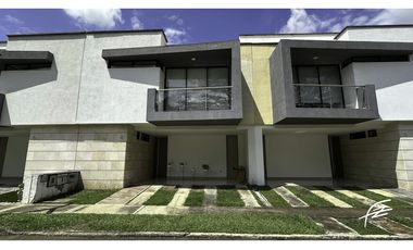 CASA EN VENTA EN CALI,VALLE DEL CAUCA