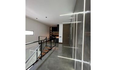 Apartamento de lujo Amoblado en Venta en el Poblado San Lucas