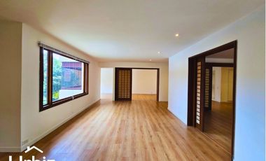 Apartamento de 209 m² en Arriendo en Rosales - Clásico