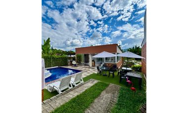 Se vende o se permuta Hermosa cabaña en Santagueda