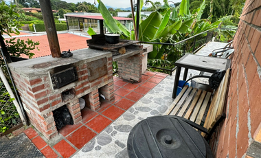 Se vende o se permuta Hermosa cabaña en Santagueda