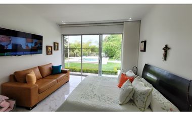 VENTA HERMOSA CASA CAMPESTRE VIA ARMENIA