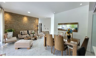 VENTA HERMOSA CASA CAMPESTRE VIA ARMENIA