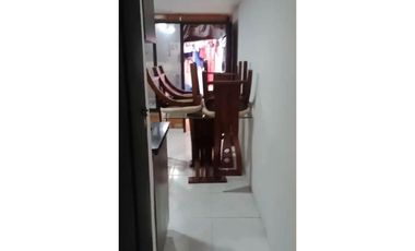 SE VENDE CASA DE TRES PISOS EN CONJUNTO CERRADO EN CARTAGO