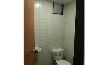 ARRENDAMIENTO OFICINA No 7 SECTOR CENTRO