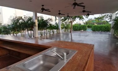 Casa en renta amueblada  Mérida Yucatán,  Privada Salomea Conkal