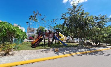 Casa en renta amueblada  Mérida Yucatán,  Privada Salomea Conkal