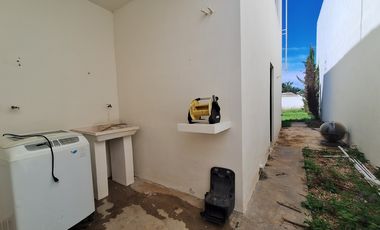 Casa en renta amueblada  Mérida Yucatán,  Privada Salomea Conkal