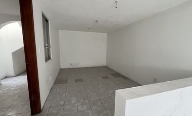 Venta/Renta Edificio en La Ermita, Atizapán de Zaragoza