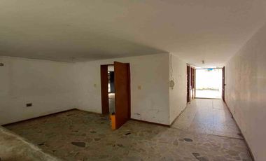 CASA COMERCIAL EN ARRIENDO EN LAURELES/ MANIZALES