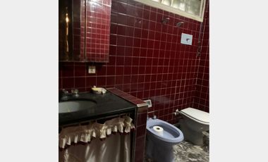 Casa  en Venta Haedo / Moron (A004 4639)