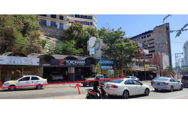 RENTA A FRANQUICIAS LOCAL/TERRENO AV FARALLON ACAPULCO