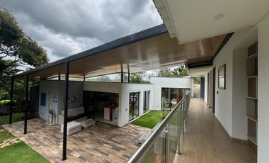 Vendo Hermosa Casa Campestre En Jamundi Alfaguara