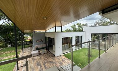 Vendo Hermosa Casa Campestre En Jamundi Alfaguara