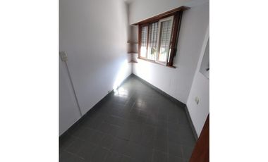 Alquiler ph 3 ambientes