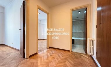 Entre Ríos y Moreno 3 amb.c/dep. al frente + balcón terraza