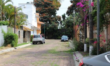 Bungalow  en Lomas de La Selva Cuernavaca - CAEN-1161-Bu