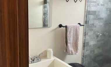 PRIVADA CON PORTON  ELECTRICO