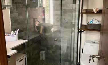 PRIVADA CON PORTON  ELECTRICO