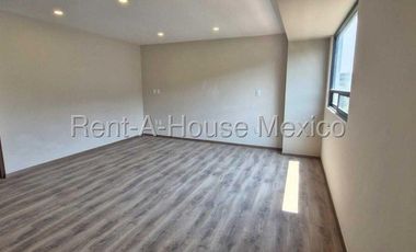 Departamento en Venta en Naucalpan de Juarez Lomas Anáhuac Calle Arquitectura 25-3128 CR