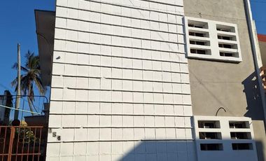 Venta de Edificio con departamentos en Ignacio de Llave Col. Flores Magon