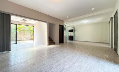 CASA EN VENTA FRACCIONAMIENTO LAS PALMAS, MEDELLIN, VERACRUZ