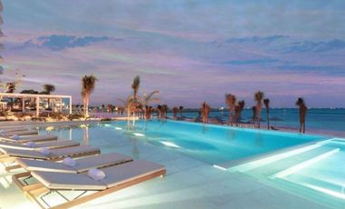 Departamento en venta frente al mar Puerto Cancún