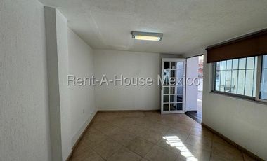 Oficina en Renta en Avenida Azcapotzalco, Centro de Azcapotzalco RU 25-2092.