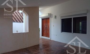 Casa en Fraccionamiento Montebello