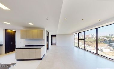 Departamento en Renta en Bosque Real Huixquilucan 24-3790MG