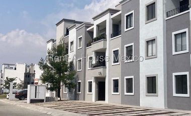 Departamento en Renta en Cerrada calle Mirabello, Los Vinedos mm 25-1422.