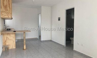 Departamento en Renta en Cerrada calle Mirabello, Los Vinedos mm 25-1422.