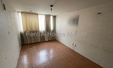 Local Comercial en Renta en Calle Convento de Tepotzotlán,  Santa Mónica RU 25-2507.
