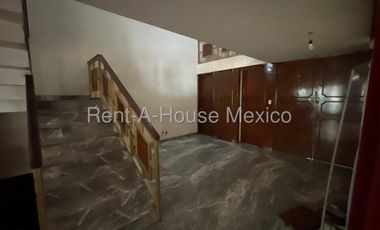 Local Comercial en Renta en Calle Convento de Tepotzotlán,  Santa Mónica RU 25-2507.