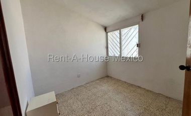 Casa Amueblada en Renta en Fraccionamiento Las Vegas,Boca del Rio JL 25-3075.