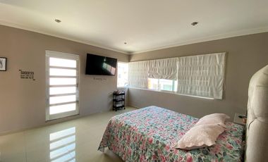Casa en  Venta En Cumbres Del Lago Juriquilla Con Cuatro Recamaras