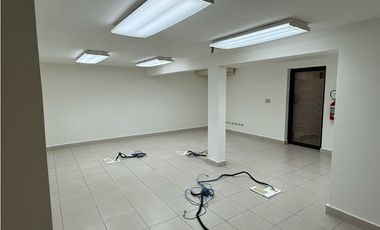 VENTA OFICINA UBICACION EL CARMEN 815.50mtrs EV