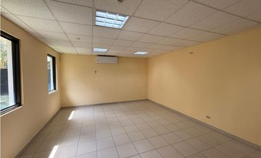 VENTA OFICINA UBICACION EL CARMEN 815.50mtrs EV