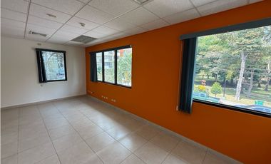 VENTA OFICINA UBICACION EL CARMEN 815.50mtrs EV