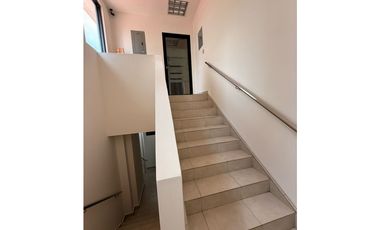 VENTA OFICINA UBICACION EL CARMEN 815.50mtrs EV