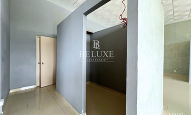 ALQUILER DE LOCAL REMODELADO EN SANTA ELENA STRIP (8)