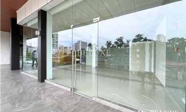 ALQUILER DE LOCAL REMODELADO EN SANTA ELENA STRIP (8)