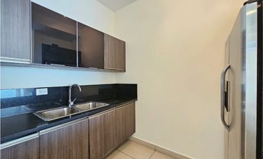 Venta de apartamento en PH Rivage, Avenida Balboa