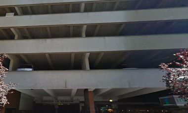 ¡Arrienda tu Estacionamiento en Pleno Centro de Santiago!